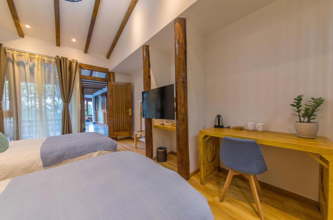 桐墅客栈 Lijiang Village House Esterno foto