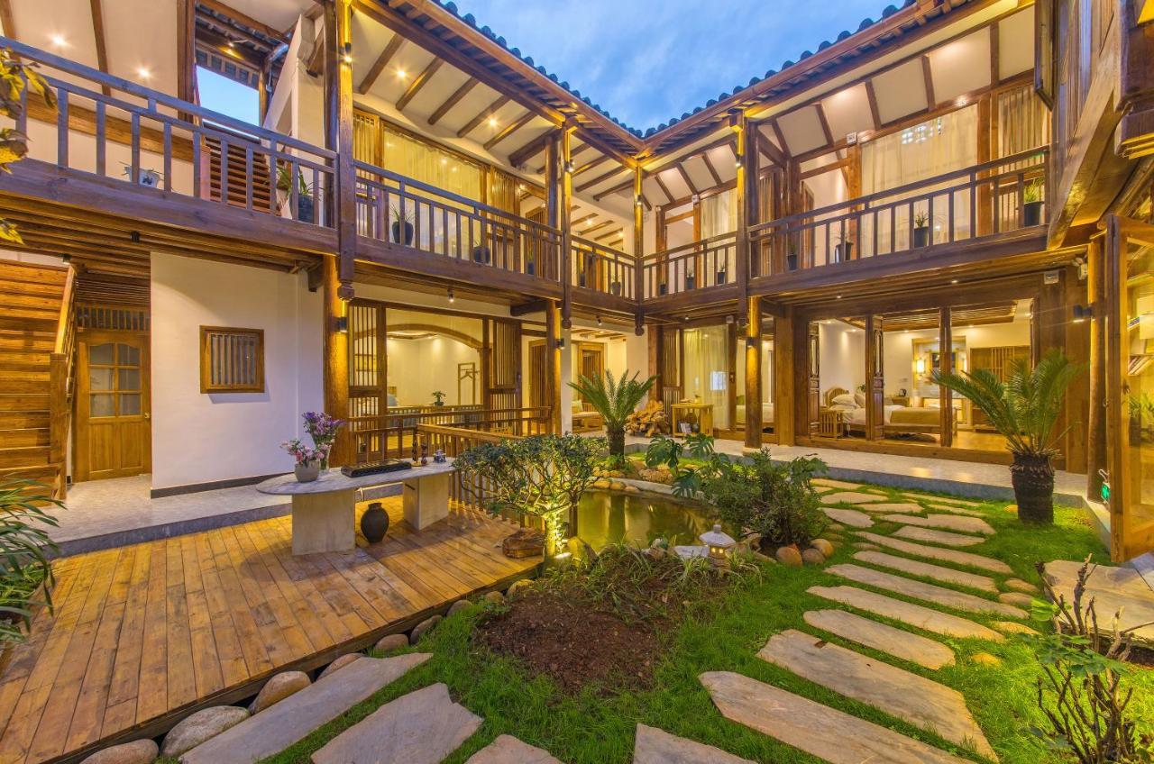 桐墅客栈 Lijiang Village House Esterno foto