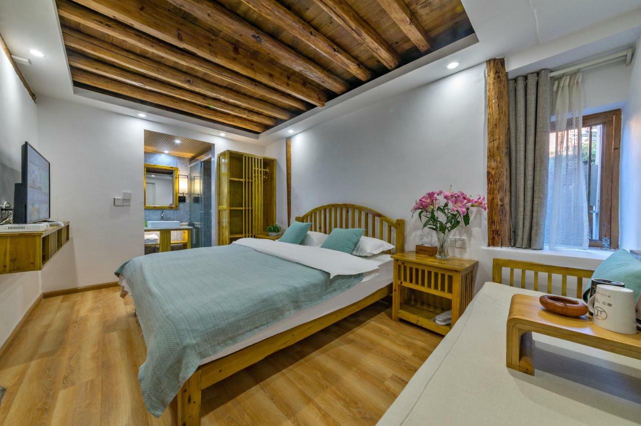 桐墅客栈 Lijiang Village House Esterno foto